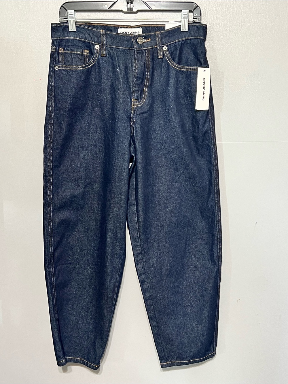DKNY Petite Mid-Rise Barrel Leg Jeans 4/27